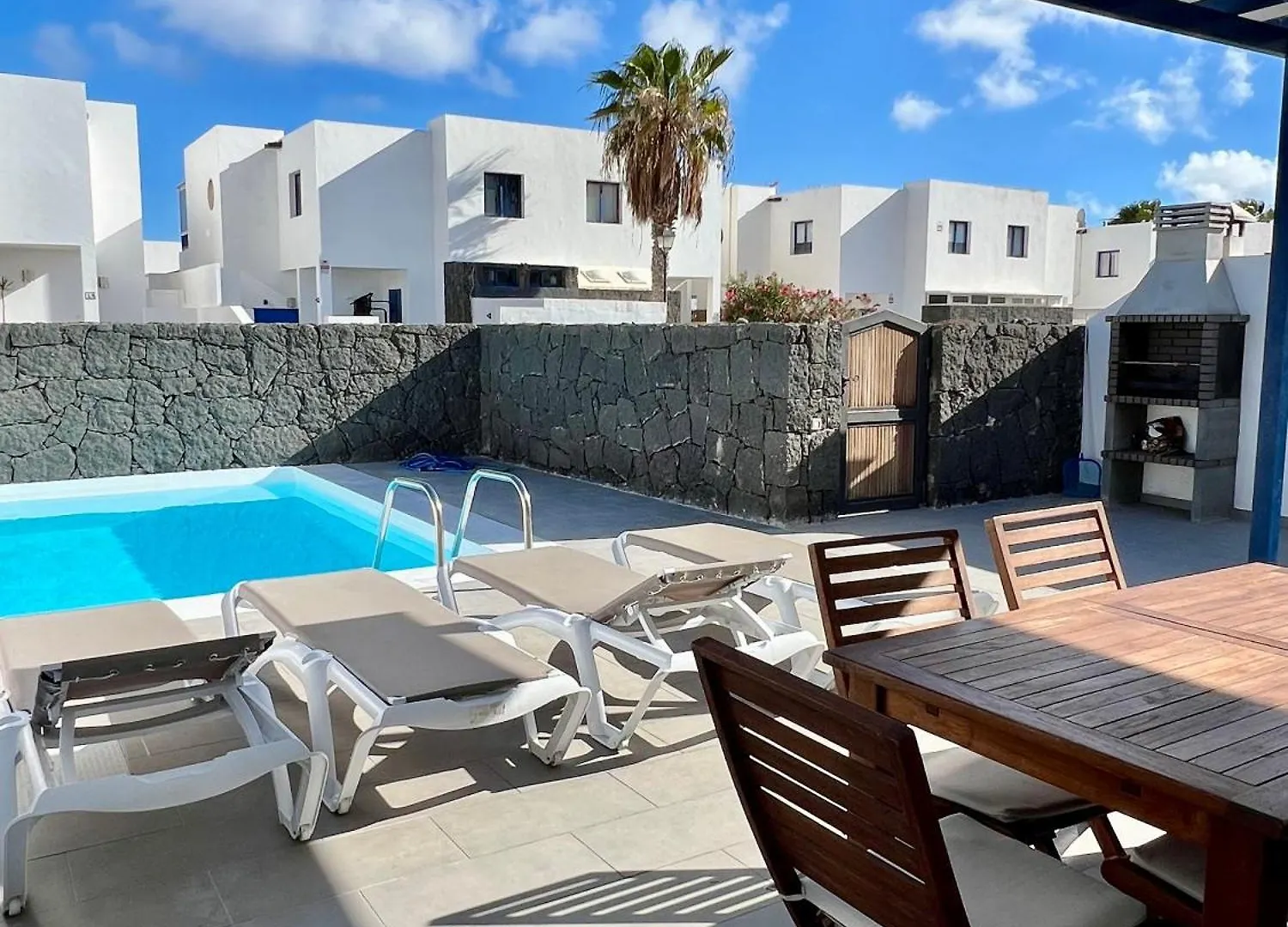 Lovely Adas Home Playa Blanca